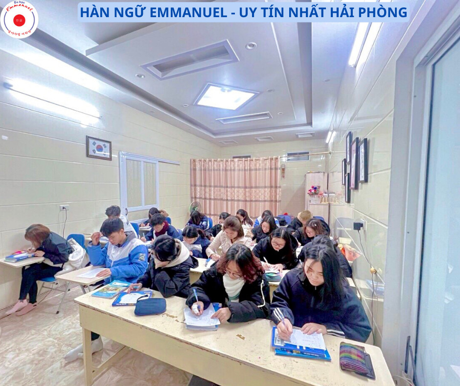 Lớp học tiếng Hàn tại Hàn ngữ Emmanuel