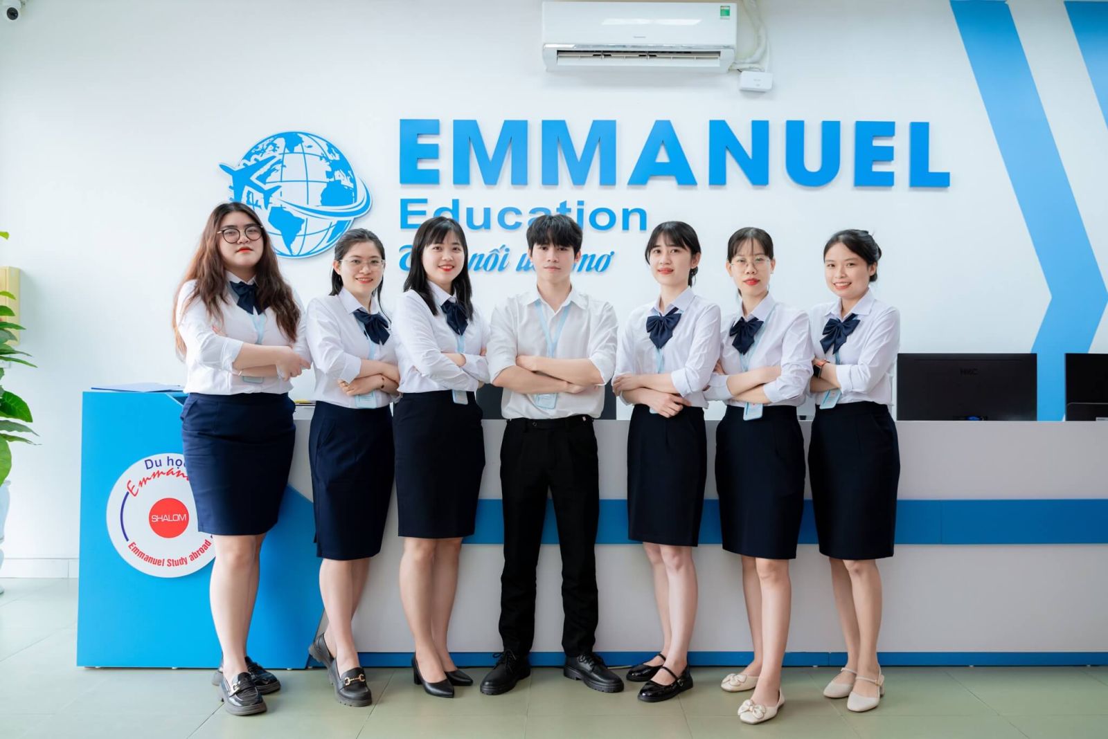 Đội ngũ giáo viên Trung tâm tiếng Hàn Emmanuel